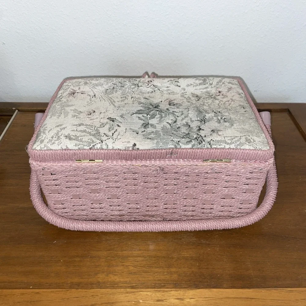 Small Sewing Basket‎ Floral Fabric 12
